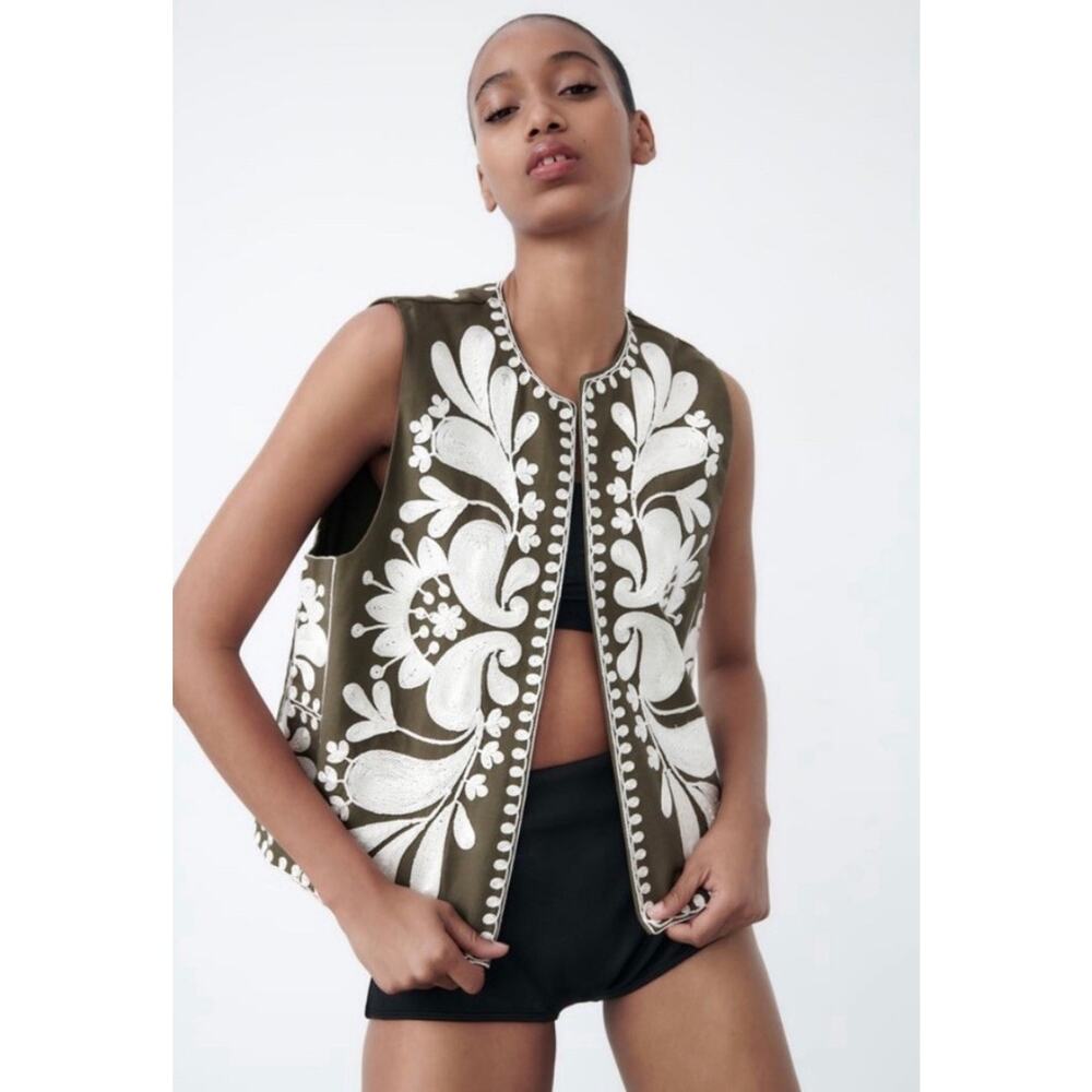 ZARA OLIVE GREEN CONTRAST EMBROIDERED VEST SIZE MEDIUM WOMEN